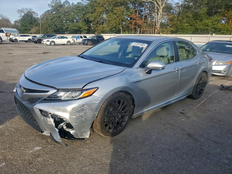 2018 TOYOTA CAMRY — VIN JTNB11HK2J3013104