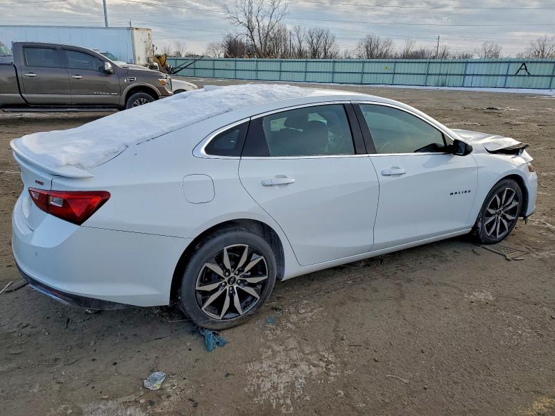 1G1ZG5ST1RF142013
