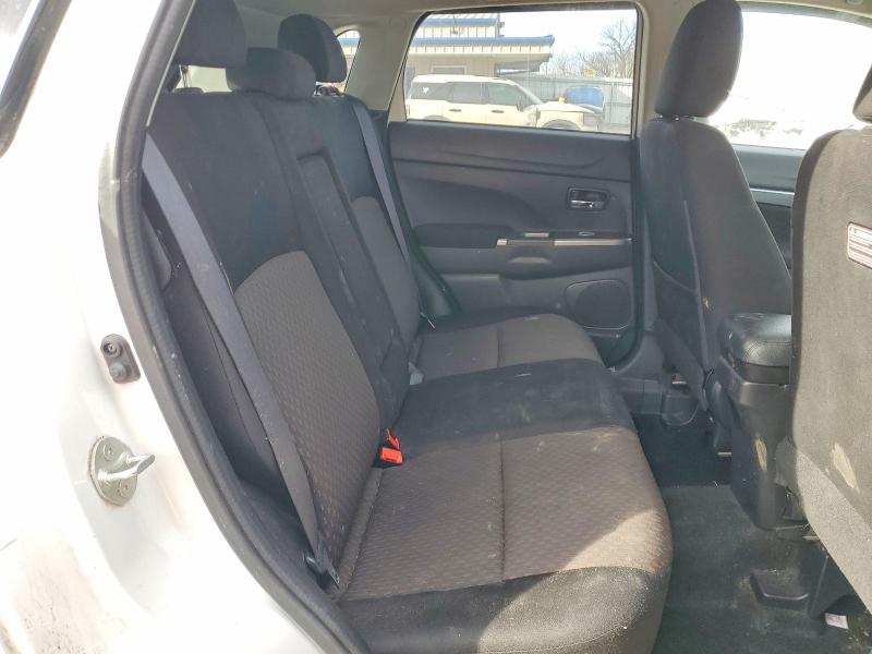 JA4AR3AU0JZ005462