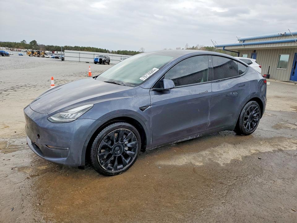 2021 TESLA MODEL Y — VIN 5YJYGDEE7MF305836