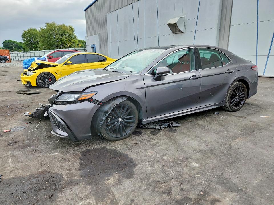 2021 TOYOTA CAMRY — VIN 4T1K61AK6MU525751