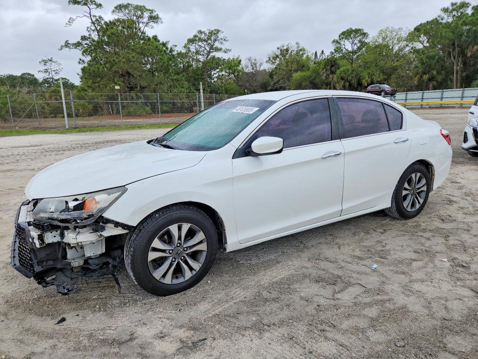 2015 HONDA ACCORD — VIN 1HGCR2F35FA099046