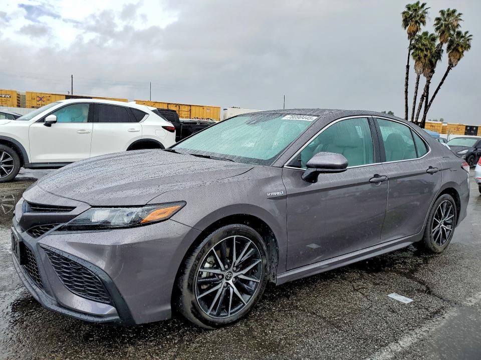 2021 TOYOTA CAMRY — VIN 4T1G31AK2MU561063