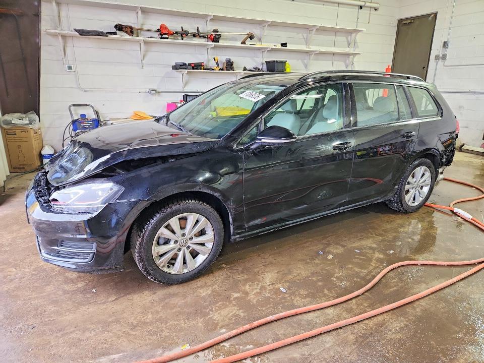 2017 VOLKSWAGEN GOLF SPORTWAGEN — VIN 3VW017AU8HM530004