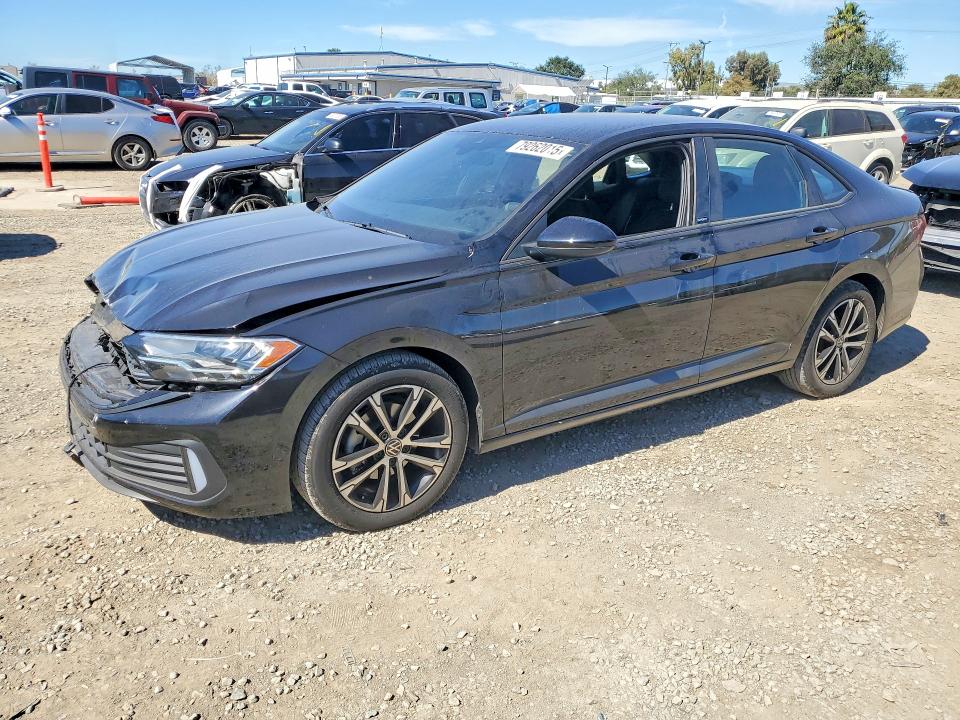 2024 VOLKSWAGEN JETTA — VIN 3VWBM7BU3RM017968