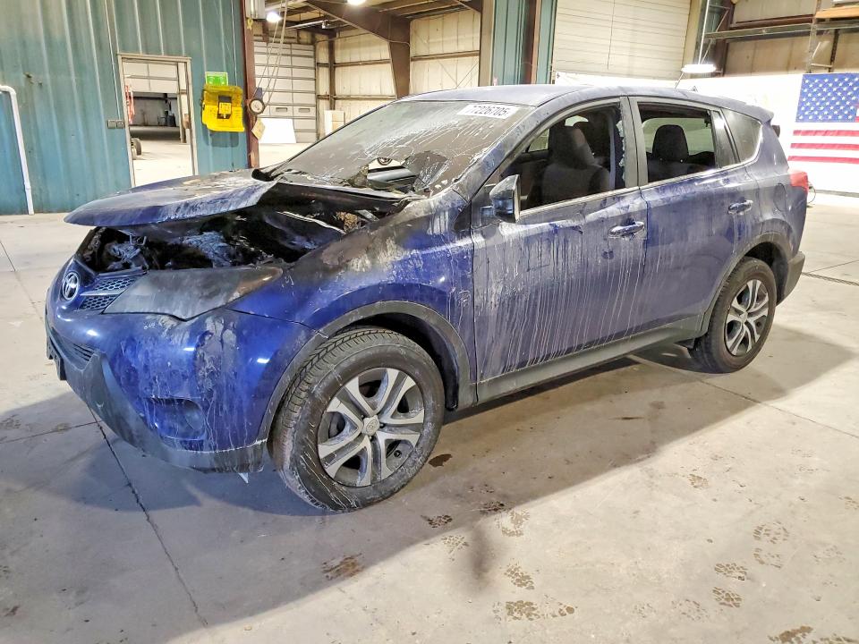 2015 TOYOTA RAV4 — VIN 2T3BFREV2FW371357