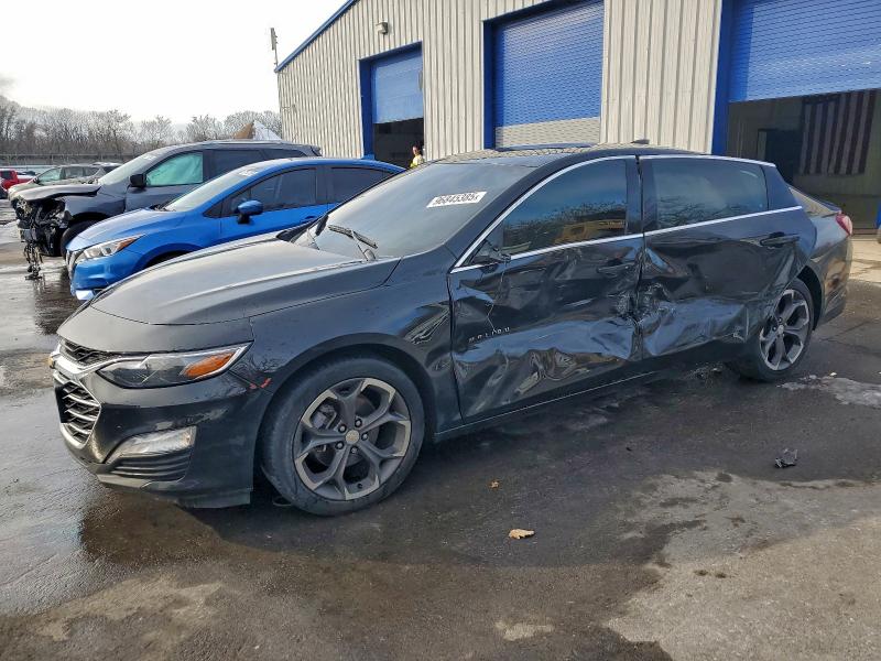 2022 CHEVROLET MALIBU — VIN 1G1ZD5ST5NF199799