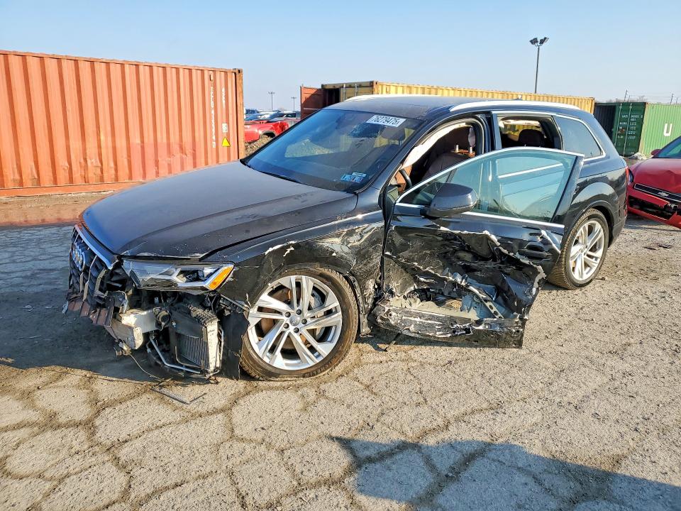 2020 AUDI Q7 — VIN WA1AXAF70LD003658