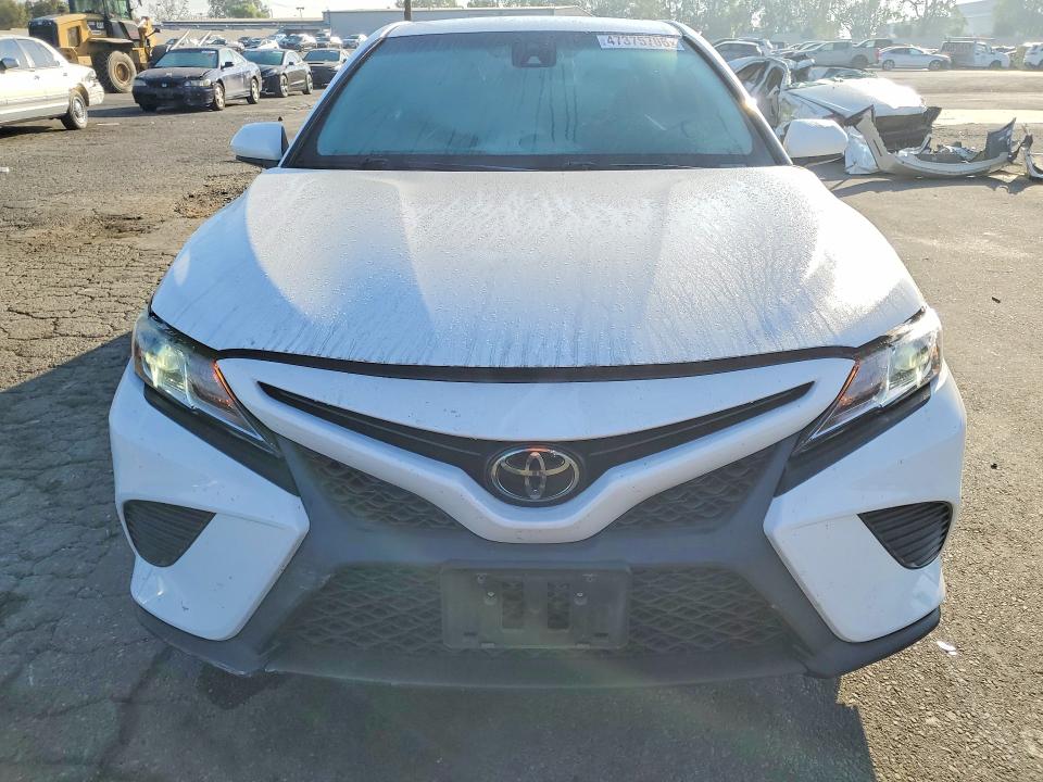 4T1B11HKXKU825875