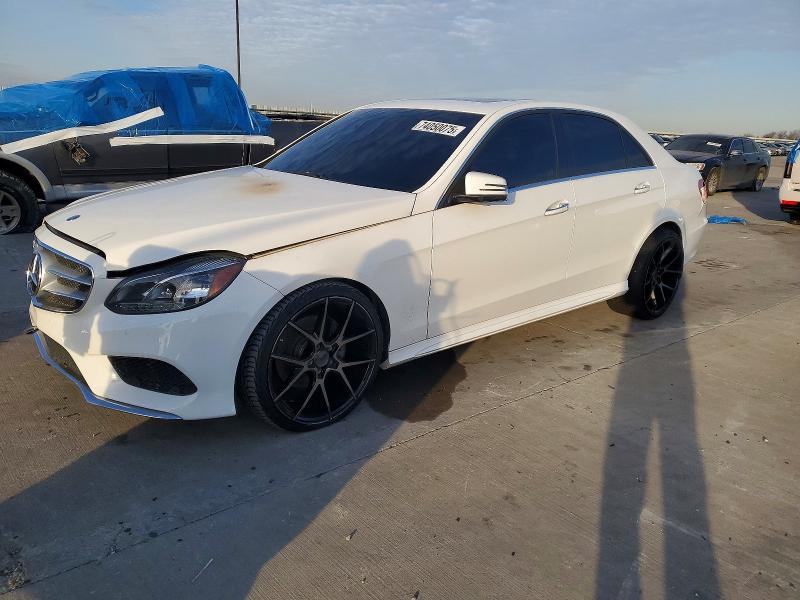 2015 MERCEDES-BENZ E — VIN WDDHF5KBXFB123000