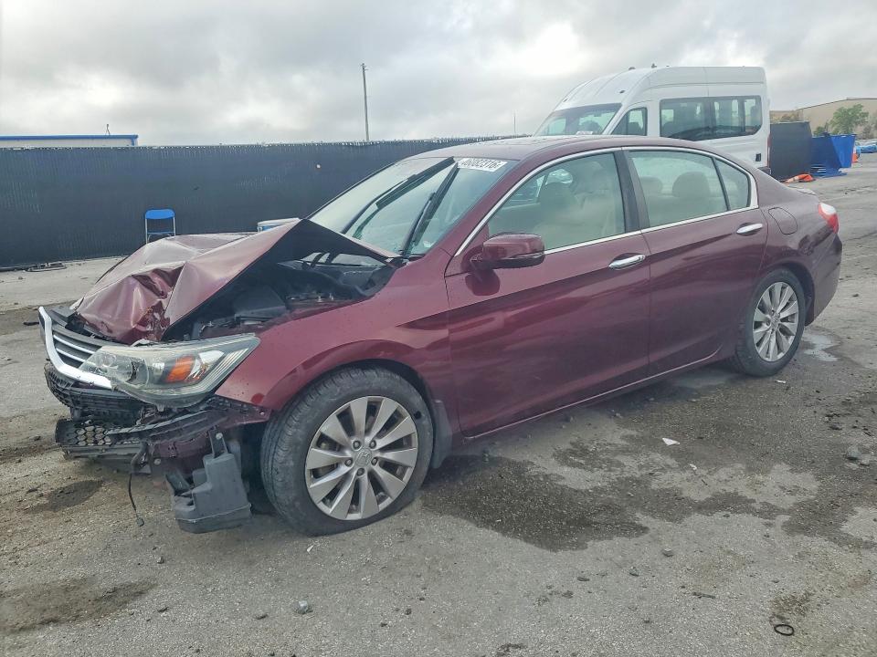 2015 HONDA ACCORD — VIN 1HGCR2F8XFA167739