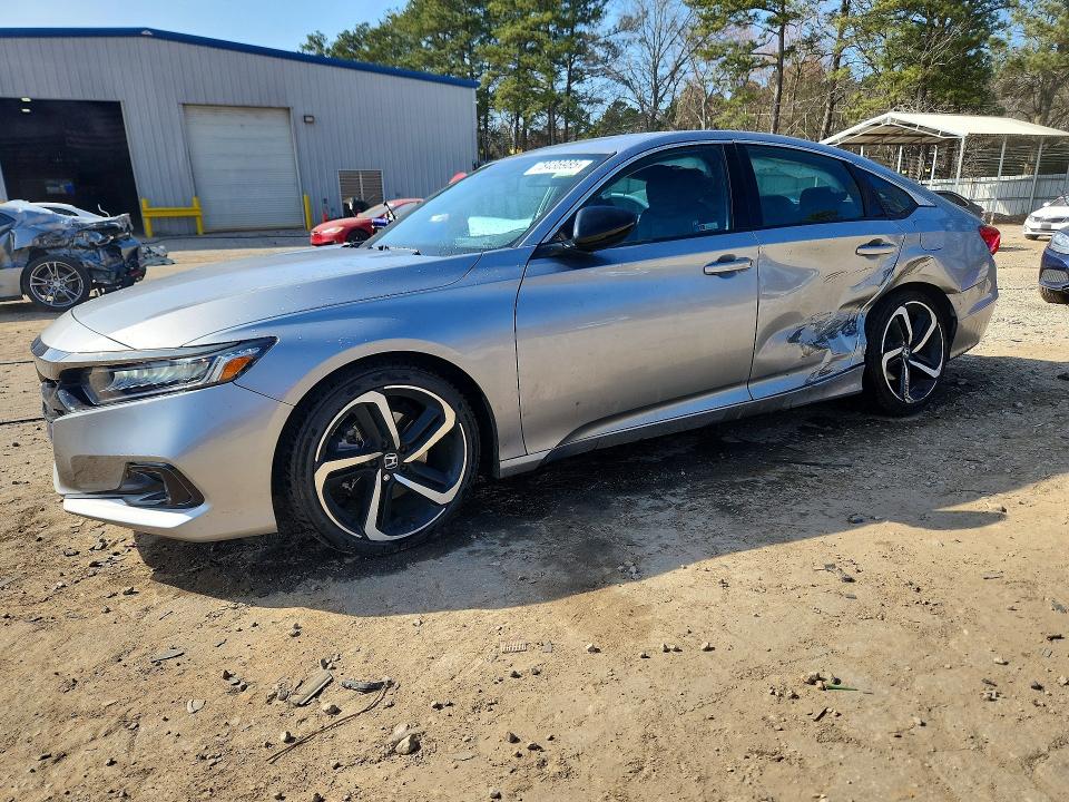 2022 HONDA ACCORD — VIN 1HGCV1F33NA081889