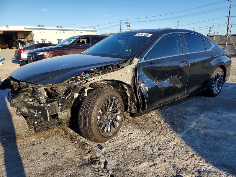 2025 LEXUS ES 300H — VIN 58AEA1C17SU067661