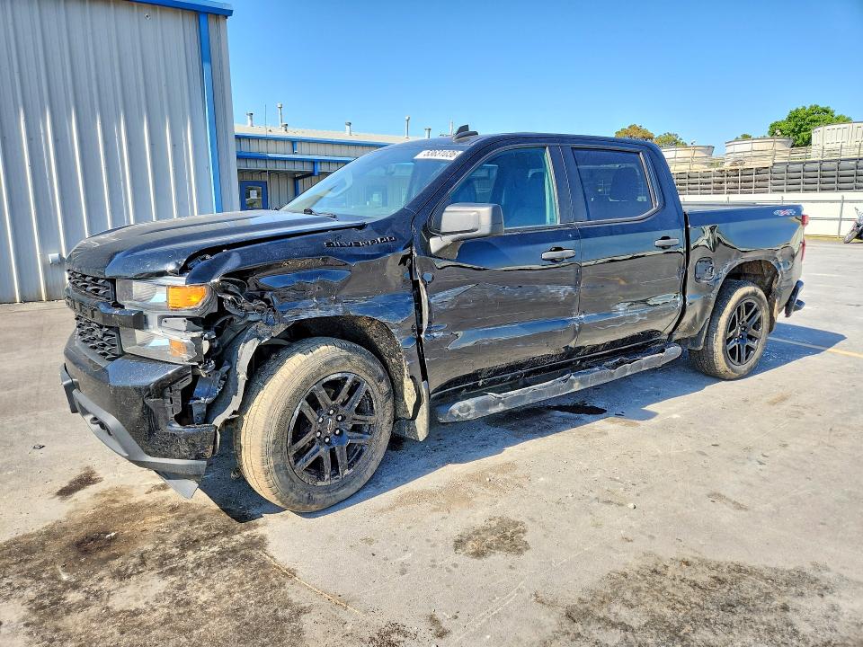 2021 CHEVROLET SILVERADO — VIN 1GCPYBEKXMZ256869