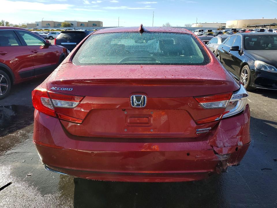 1HGCV3F94NA010863