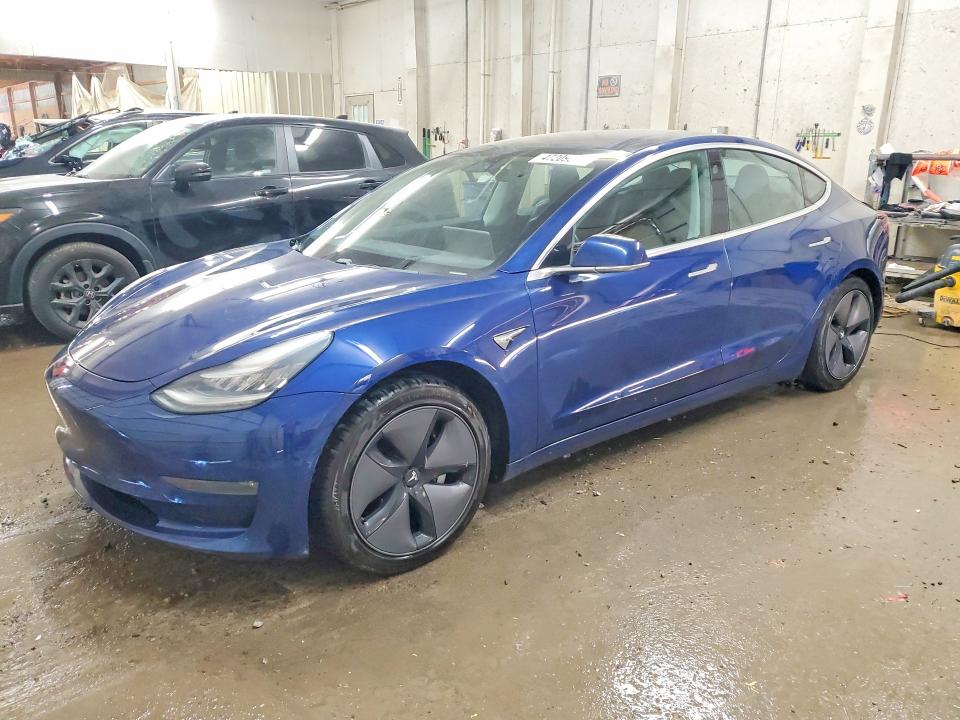 2018 TESLA MODEL 3 — VIN 5YJ3E1EB3JF120215