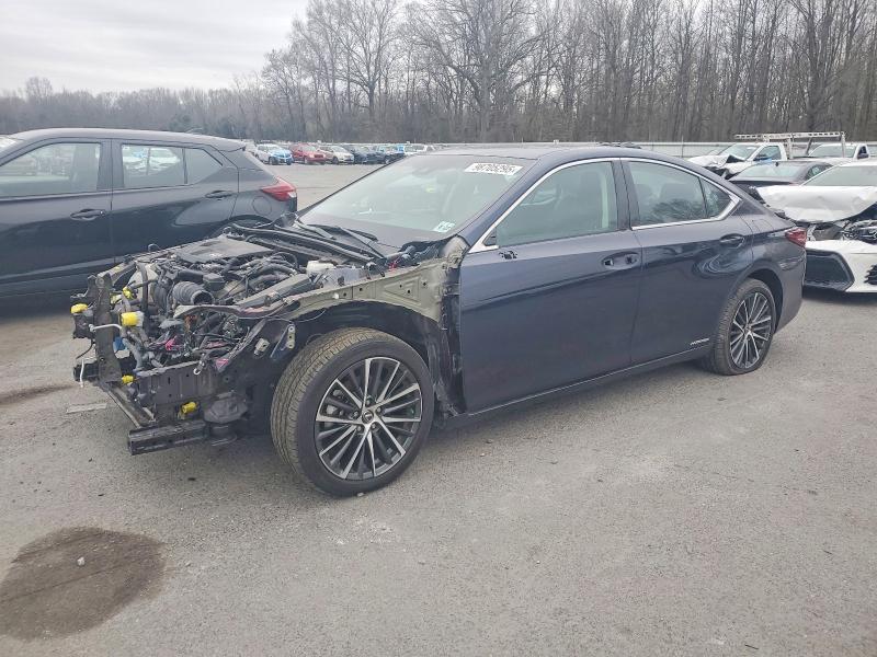 2022 LEXUS ES 300H — VIN 58ADA1C13NU025083