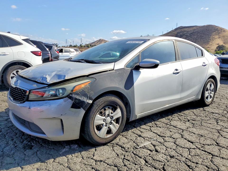 2017 KIA FORTE — VIN 3KPFK4A7XHE156993