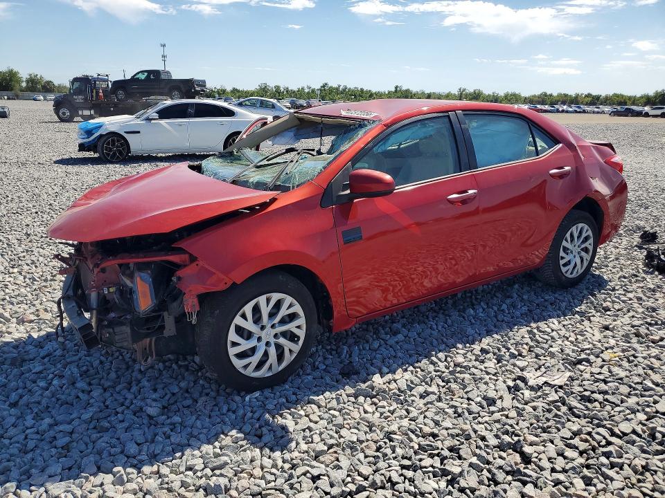 2018 TOYOTA COROLLA — VIN 5YFBURHE1JP814618