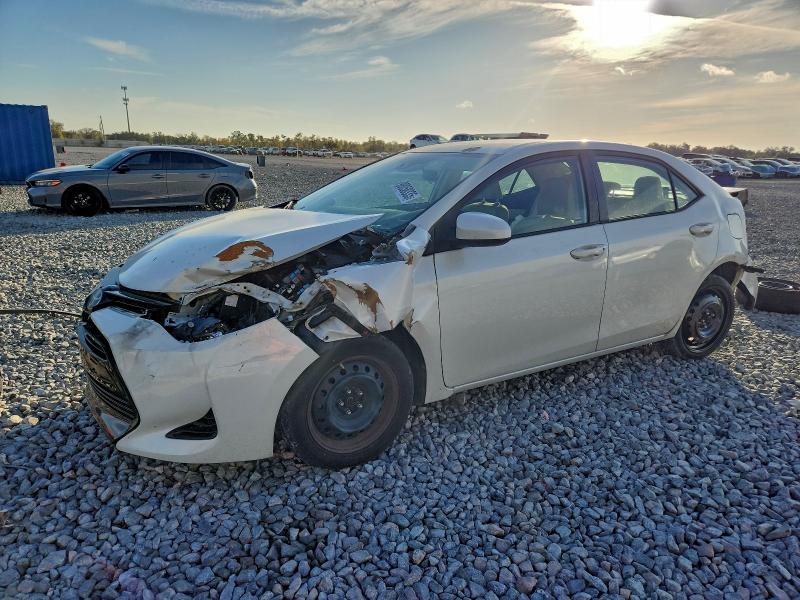 2017 TOYOTA COROLLA — VIN 5YFBURHE5HP677841