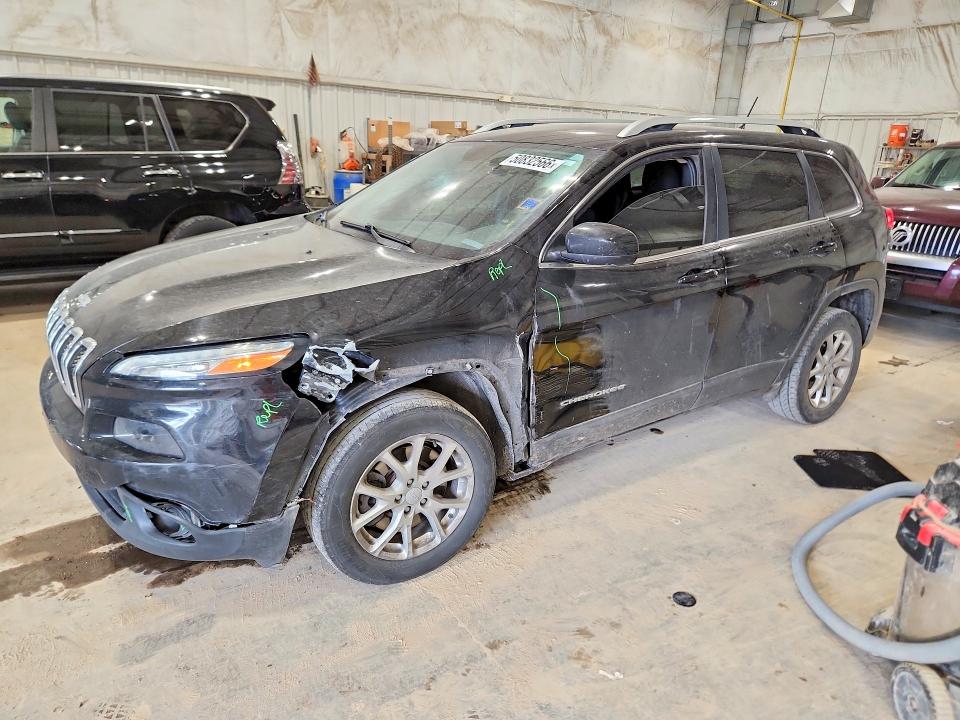 2017 JEEP CHEROKEE — VIN 1C4PJLCB5HW586827