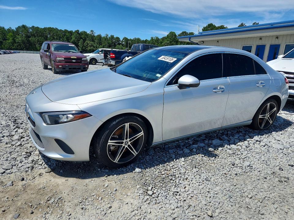 2021 MERCEDES-BENZ A — VIN W1K3G4EB6MJ304241