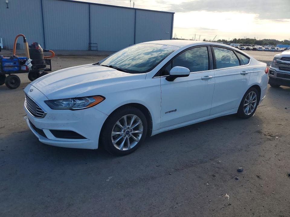 2017 FORD FUSION — VIN 3FA6P0LU2HR223467