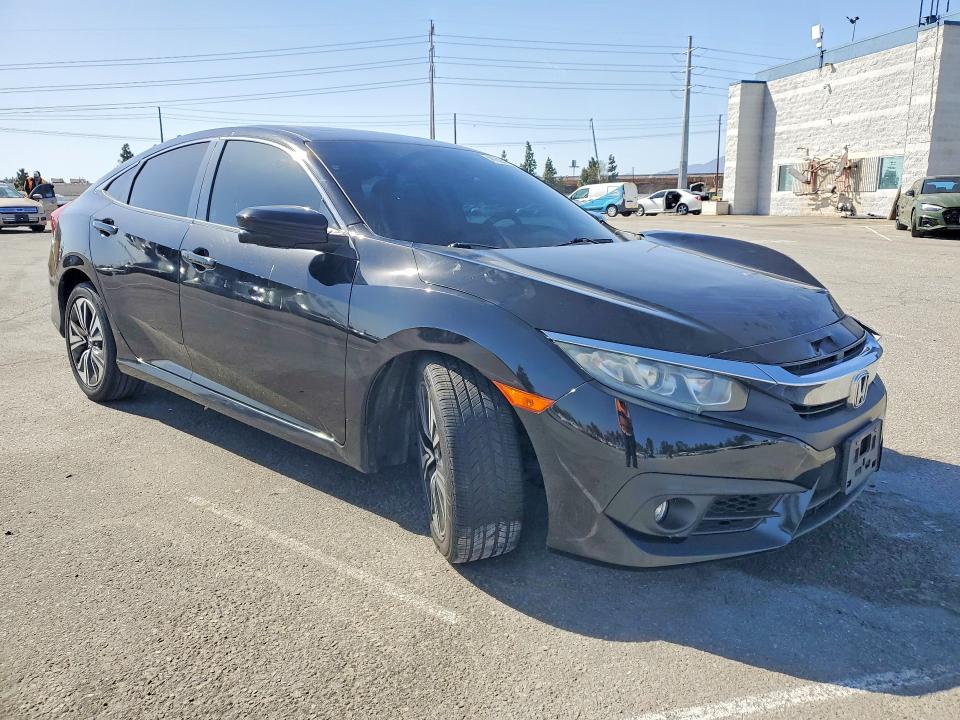 2HGFC1F36HH656690