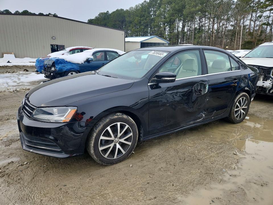 2017 VOLKSWAGEN JETTA — VIN 3VWDB7AJXHM391255