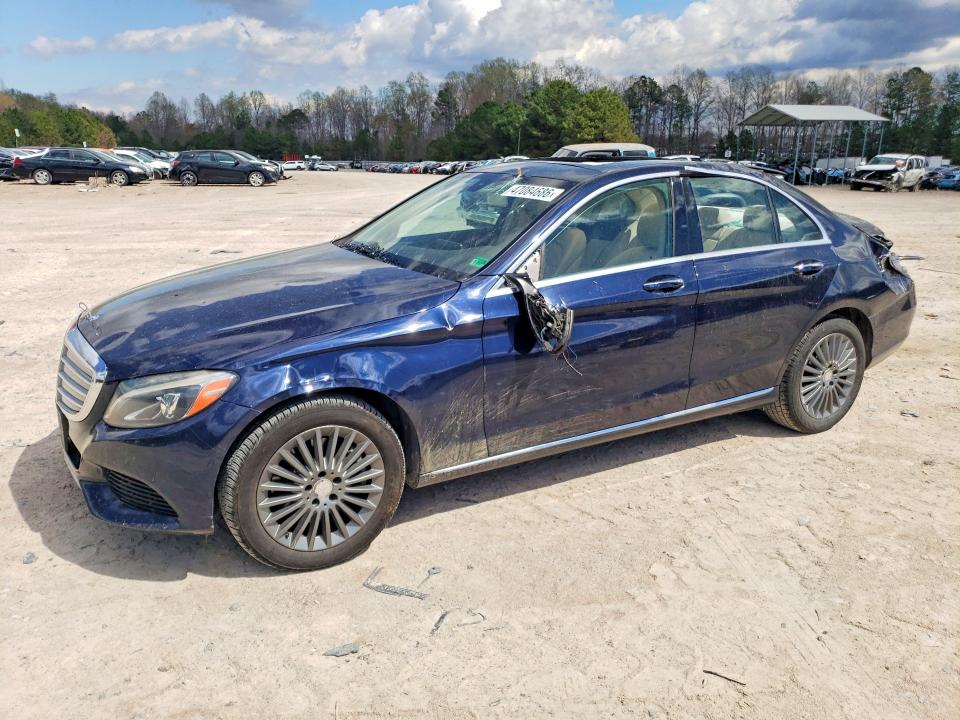 2015 MERCEDES-BENZ C — VIN 55SWF4KB2FU015901