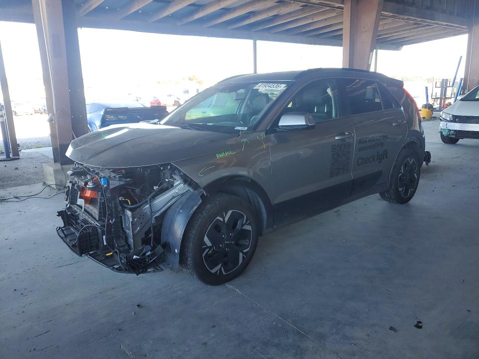 2023 KIA NIRO EV — VIN KNDCR3L16P5029623