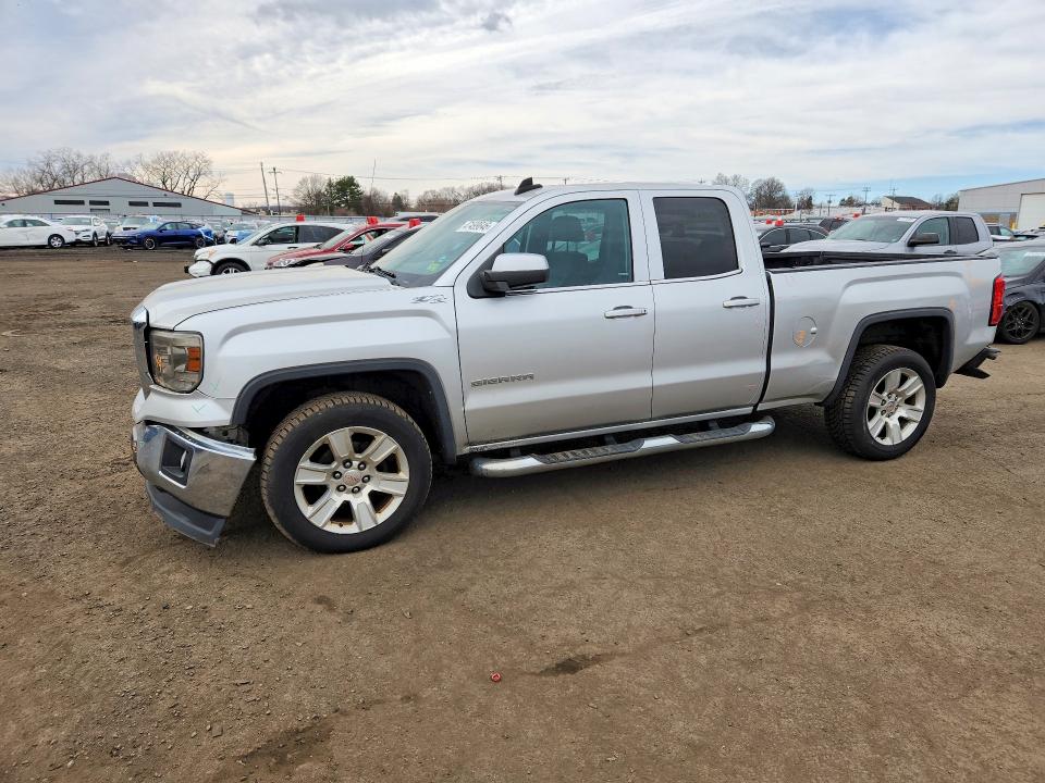 2015 GMC SIERRA — VIN 1GTV2UEC1FZ276718