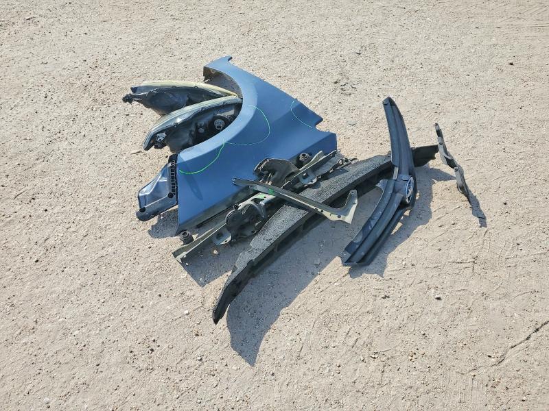 2T1BURHE4FC310880