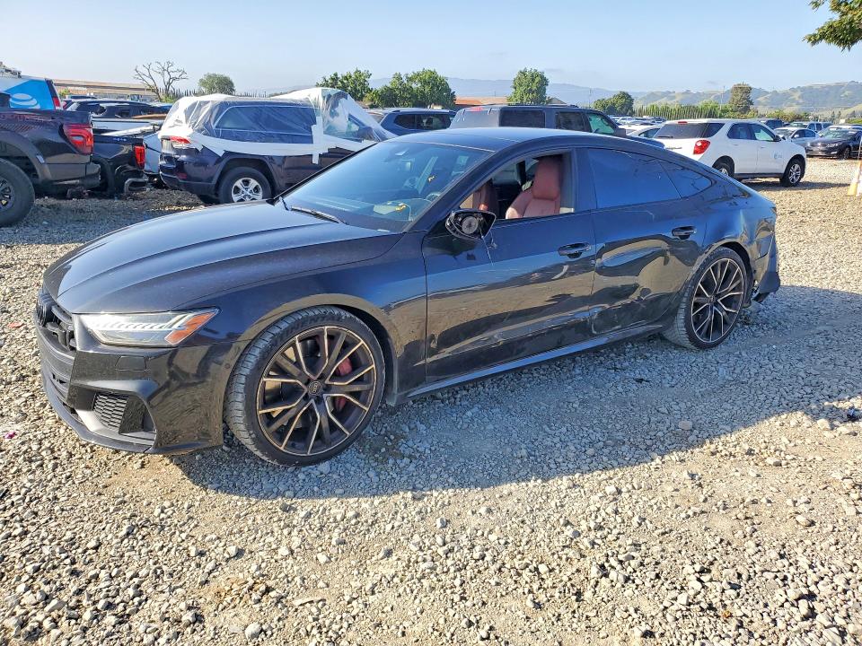 2021 AUDI S7 — VIN WAUSFBF24MN072790