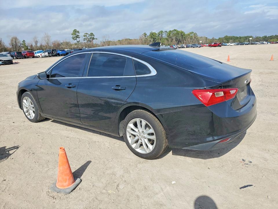 1G1ZD5ST1JF215829