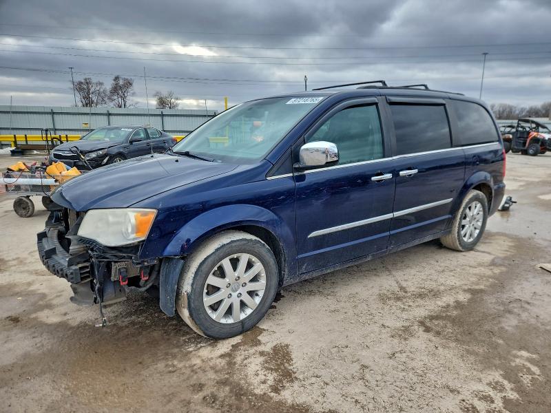 2012 CHRYSLER TOWN & COU — VIN 2C4RC1CG8CR340679