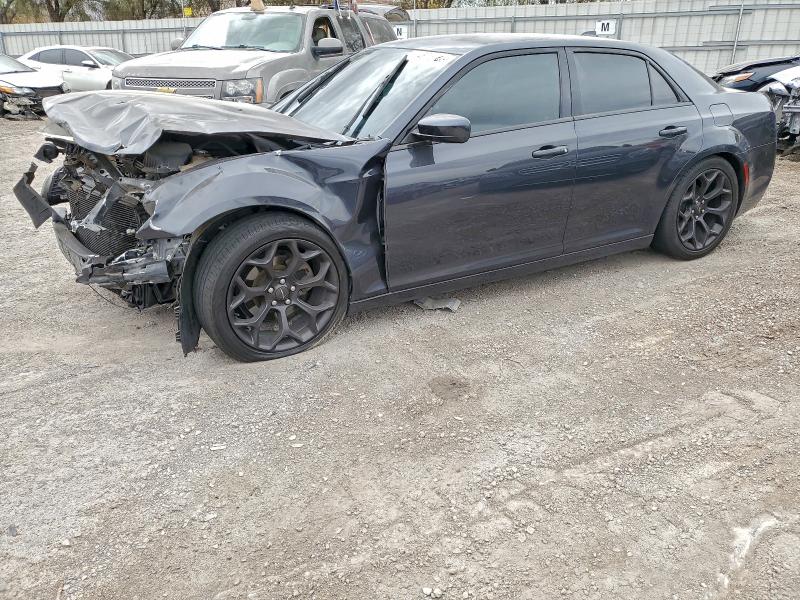 2019 CHRYSLER 300 S — VIN 2C3CCABG8KH573302