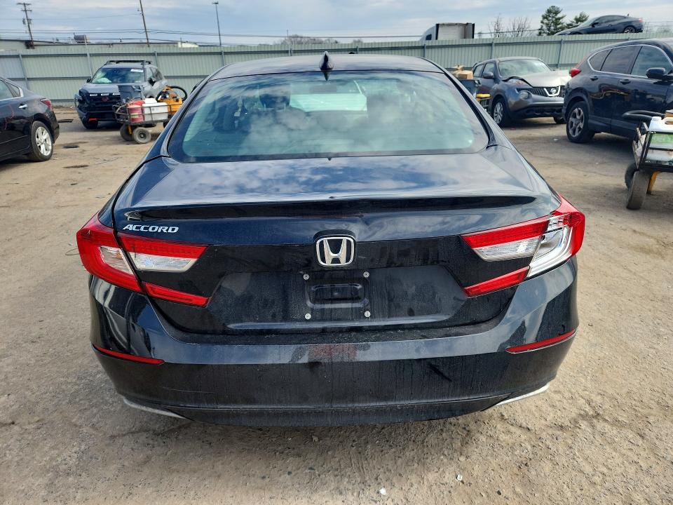 1HGCV1F18LA098361