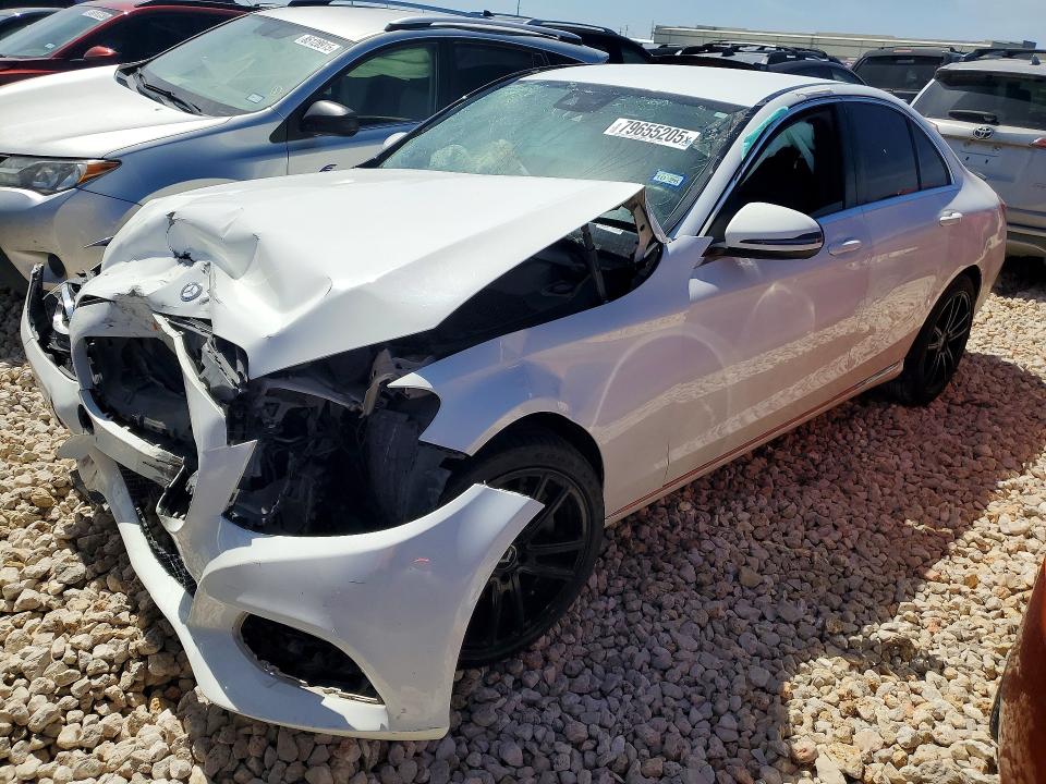 2017 MERCEDES-BENZ C — VIN 55SWF4JB3HU195622