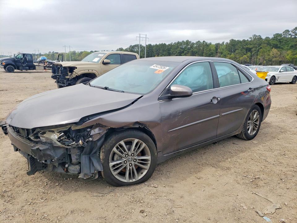2015 TOYOTA CAMRY — VIN 4T1BF1FK7FU062983