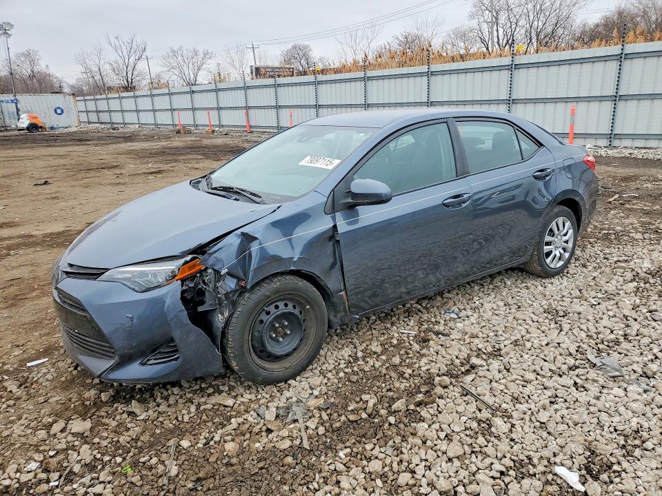 2018 TOYOTA COROLLA — VIN 2T1BURHE2JC081091