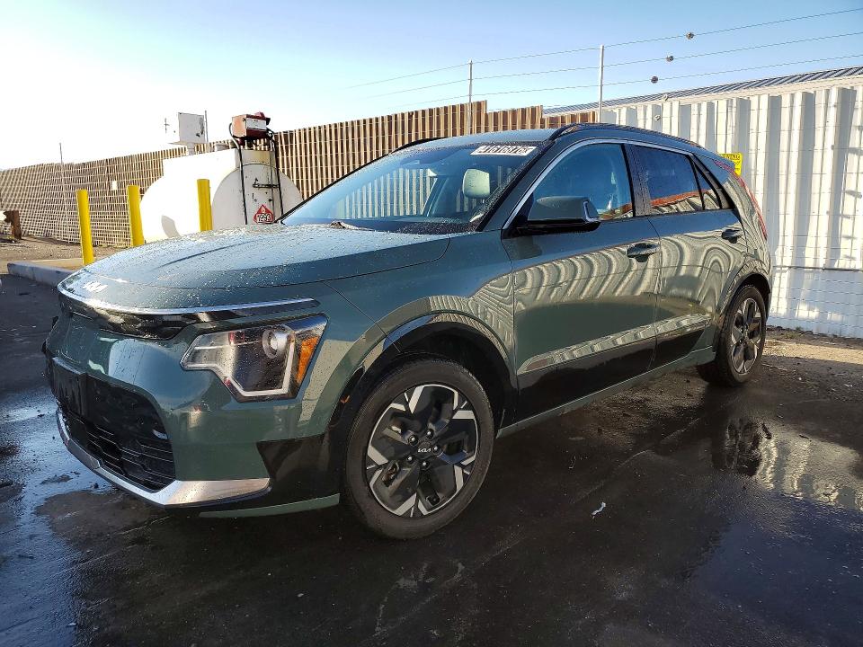 2023 KIA NIRO EV — VIN KNDCR3L17P5024074