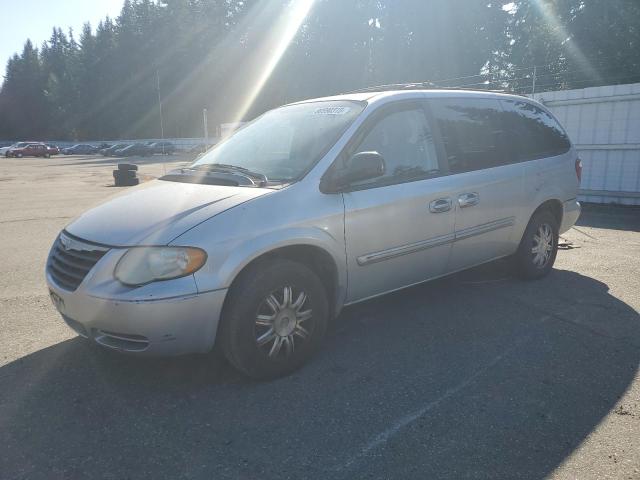 2005 CHRYSLER TOWN & COU — VIN 2C4GP54L45R481749