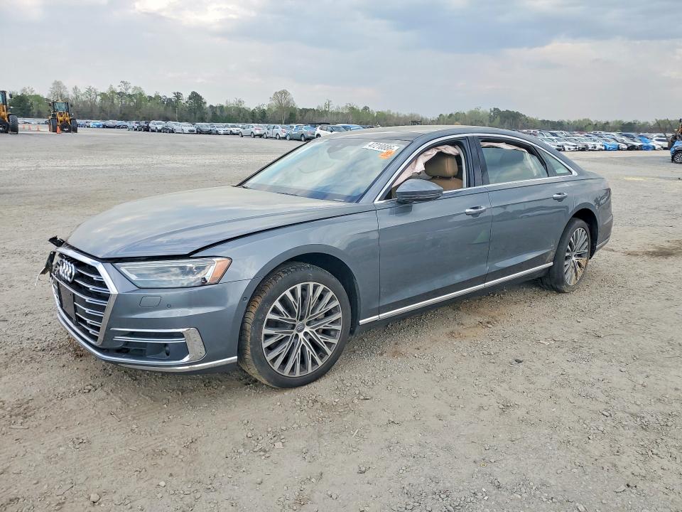 2019 AUDI A8 — VIN WAU8DAF88KN019778