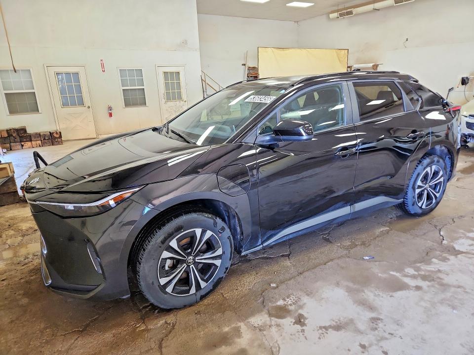 2024 TOYOTA BZ4X — VIN JTMAAAAA7RA047693
