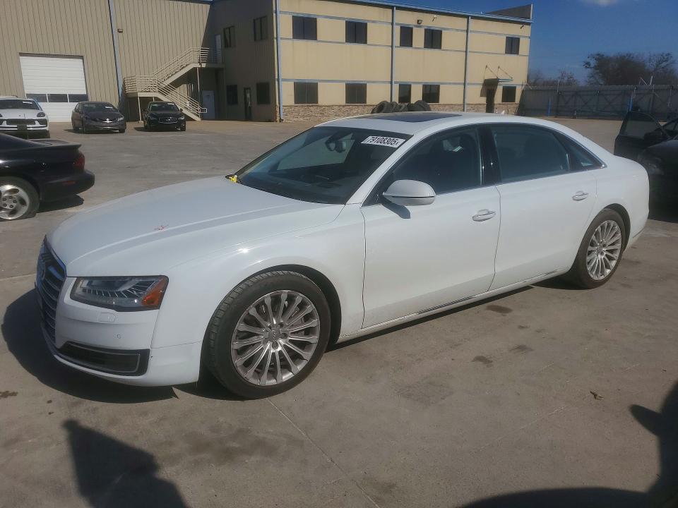 2015 AUDI A8 — VIN WAU3GAFD3FN023130