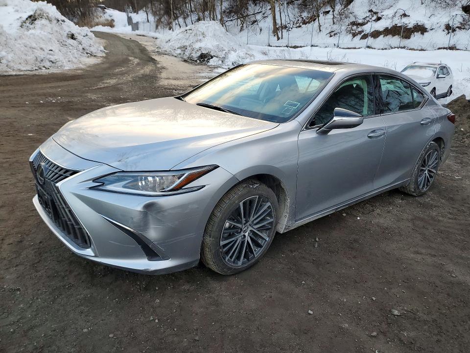 2024 LEXUS ES 300H — VIN 58ADA1C12RU043791