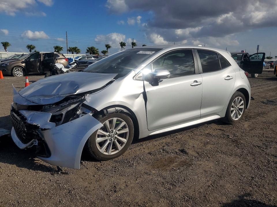 2025 TOYOTA COROLLA — VIN JTND4MBE9S3238092