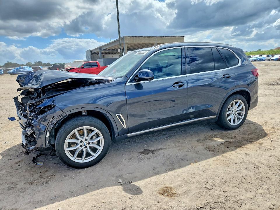 2022 BMW X5 — VIN 5UXCR6C02N9K04091