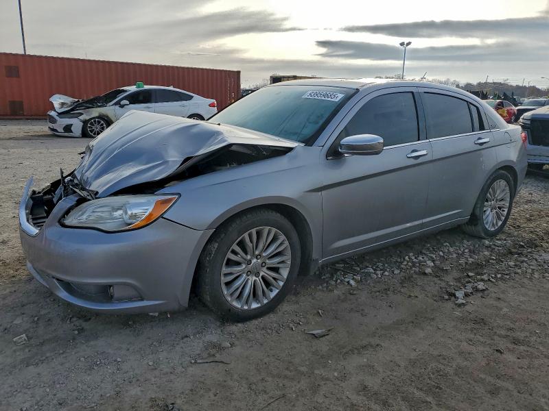 2013 CHRYSLER 200 LIMITE — VIN 1C3CCBCG2DN744009